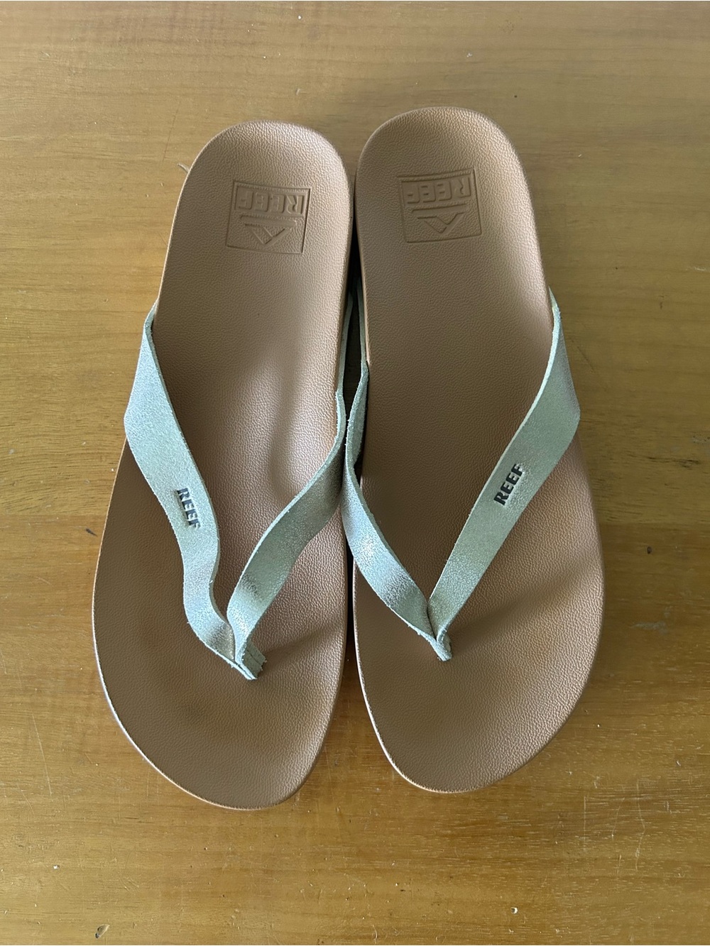Reef Women's Cushion Court Sandals Tan Champagne Size 8 Thongs Flip Flops
